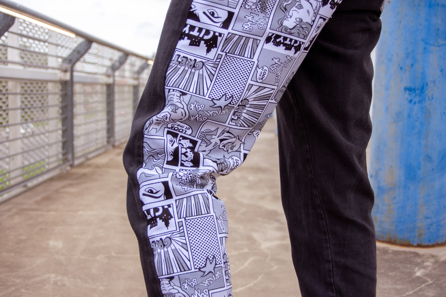 JEANS UOMO STAMPA GIORNALE NERI Made in Italy