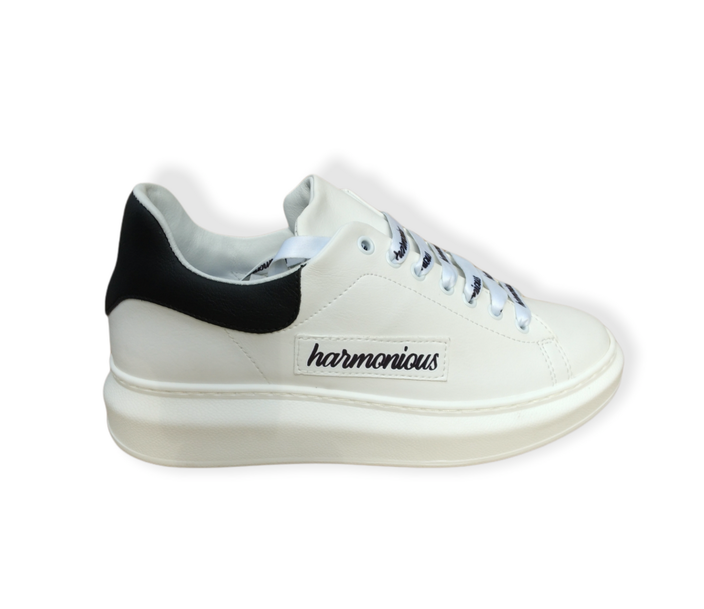 DAMA PLUS la scarpa Vera Pelle 100%Made in Italy firmata Harmonious (In omaggio le stringhe Harmonious)