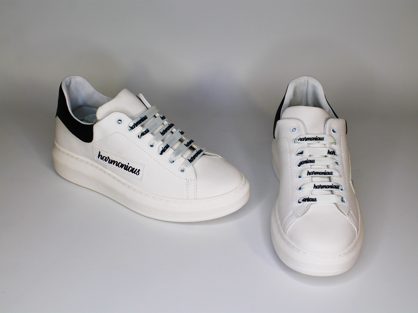 DAMA PLUS la scarpa Vera Pelle 100%Made in Italy firmata Harmonious (In omaggio le stringhe Harmonious)