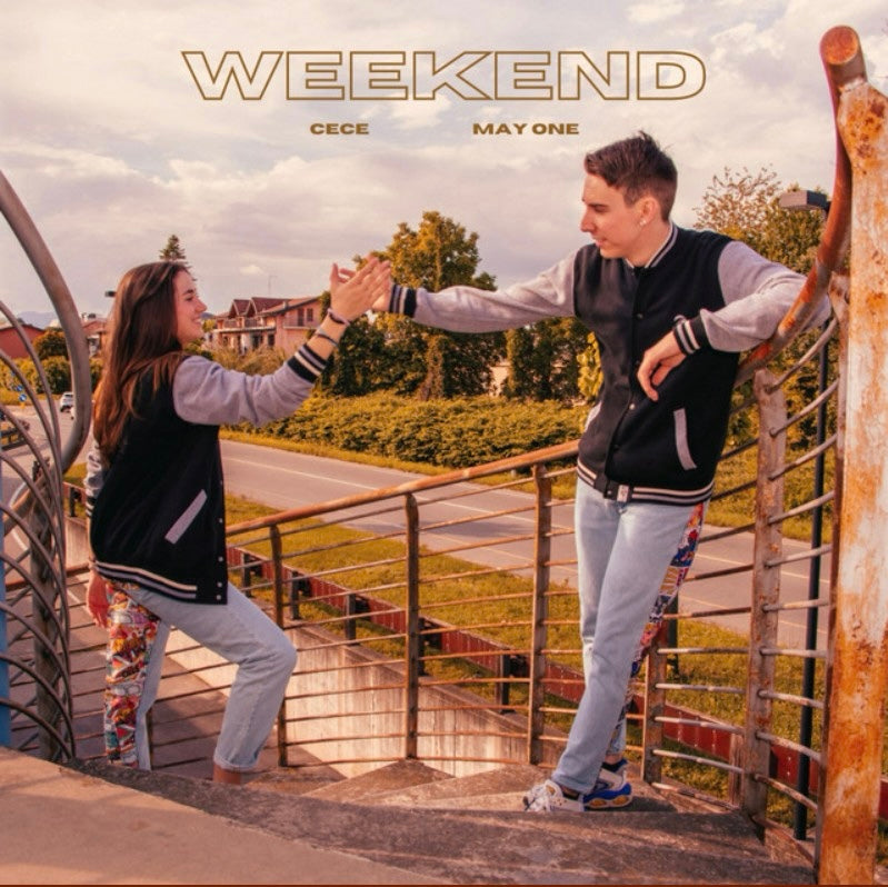 "WEEKEND" Estate