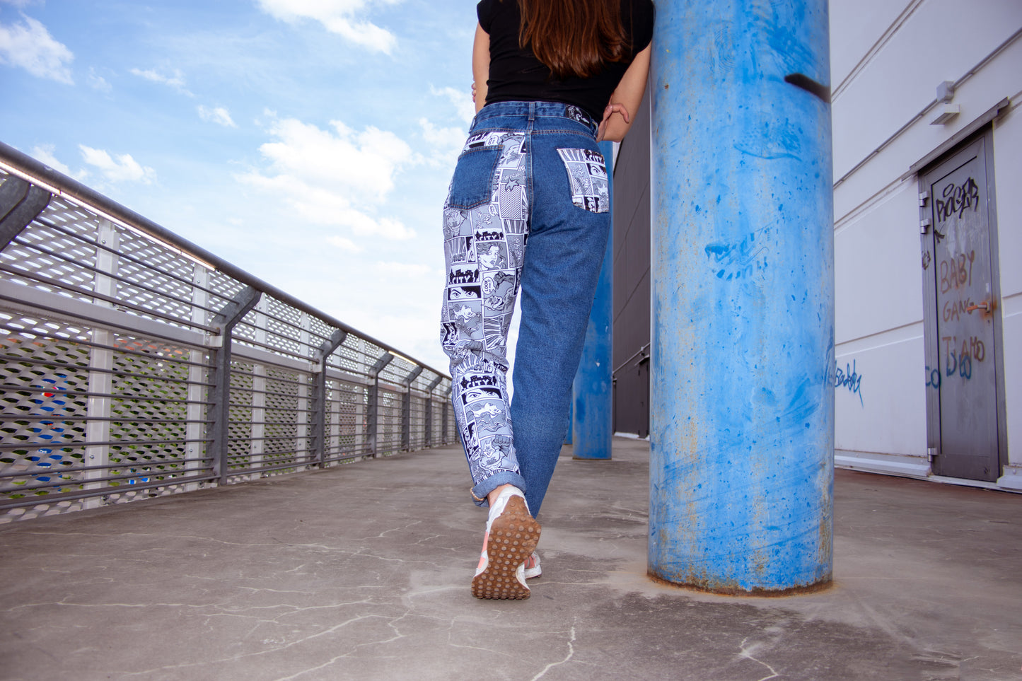 JEANS STAMPA FUMETTI DONNA SCURI Made in Italy