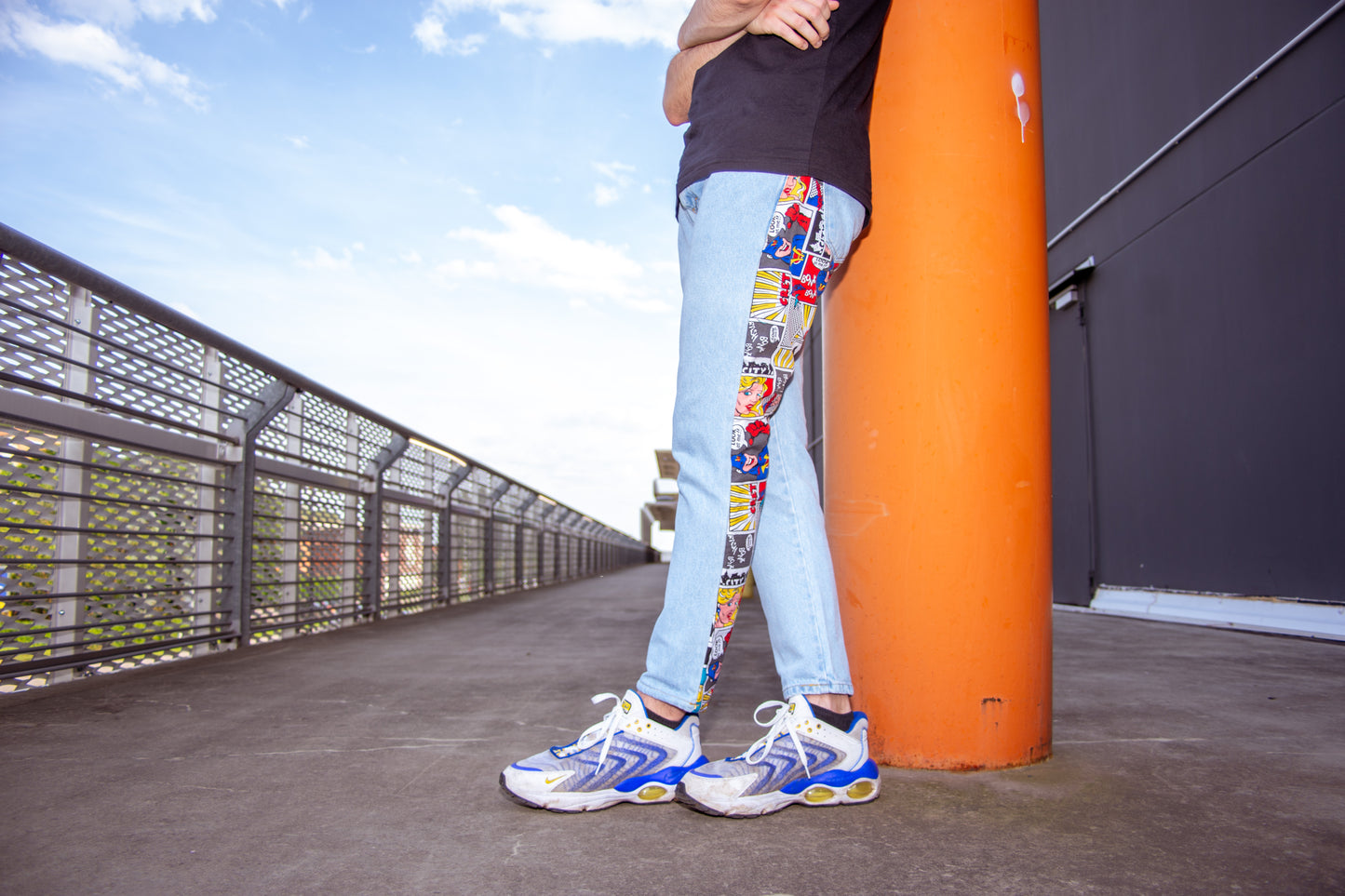 JEANS UOMO STAMPA FUMETTI CHIARI Made in Italy
