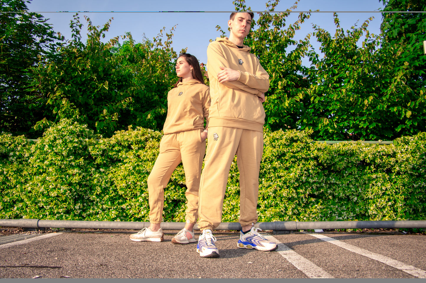 Felpa Street Cammello con Cappuccio 100% Cotone e 100% Made in Italy
